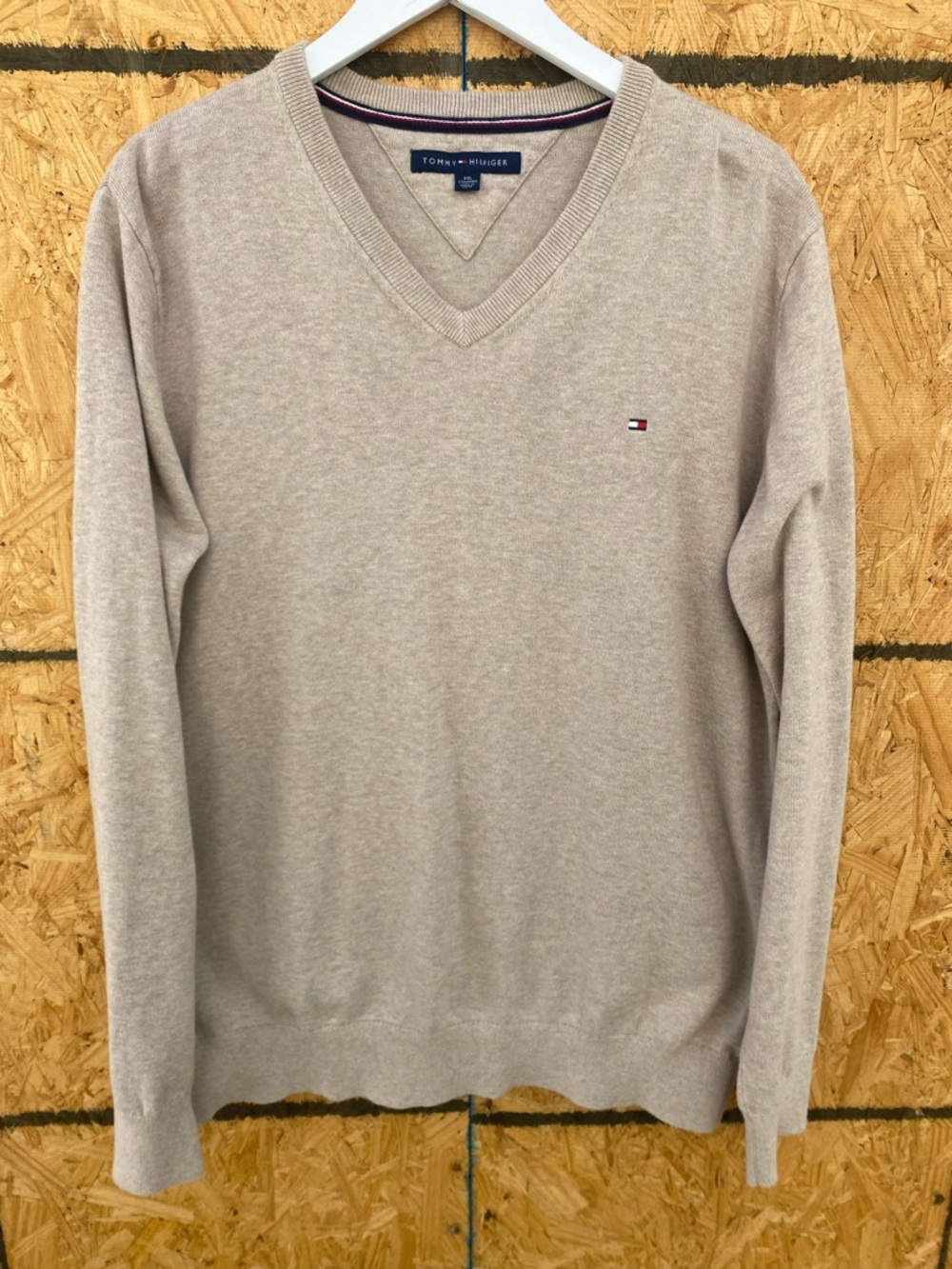 Tommy Hilfiger Men's V-Neck Sweater GUC XXL